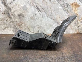 bontott VW POLO IV Jobb hátsó Lökhárító Tartó (Műanyag)