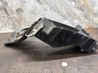 bontott VW POLO IV Jobb hátsó Lökhárító Tartó (Műanyag)