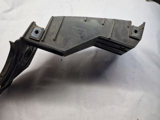 bontott VW POLO IV Jobb hátsó Oldal Lökhárító Tartó (Műanyag)