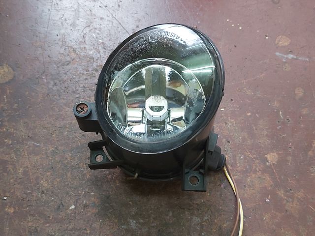 bontott VW POLO IV Jobb Ködfényszóró