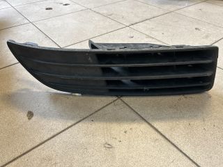 bontott VW POLO IV Jobb Ködlámpa Rács