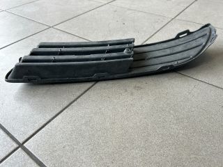 bontott VW POLO IV Jobb Ködlámpa Rács