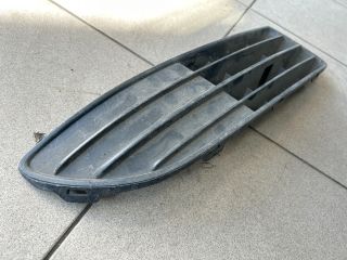 bontott VW POLO IV Jobb Ködlámpa Rács