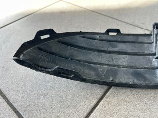 bontott VW POLO IV Jobb Ködlámpa Rács