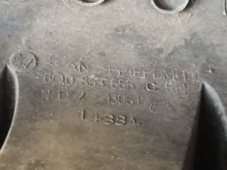 bontott VW POLO IV Jobb Ködlámpa Rács