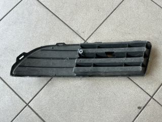 bontott VW POLO IV Jobb Ködlámpa Rács