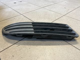 bontott VW POLO IV Jobb Ködlámpa Rács