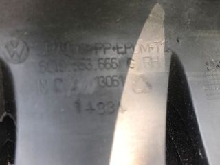 bontott VW POLO IV Jobb Ködlámpa Rács