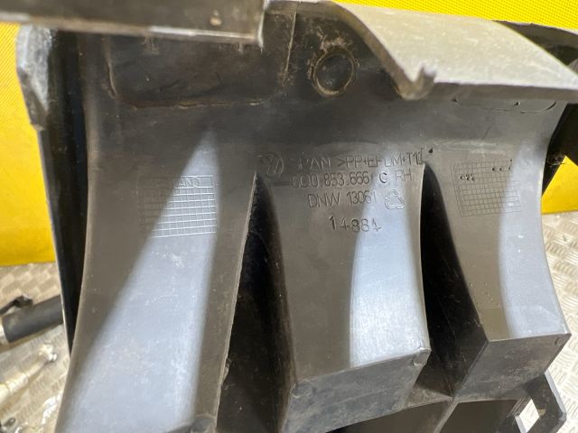 bontott VW POLO IV Jobb Ködlámpa Rács