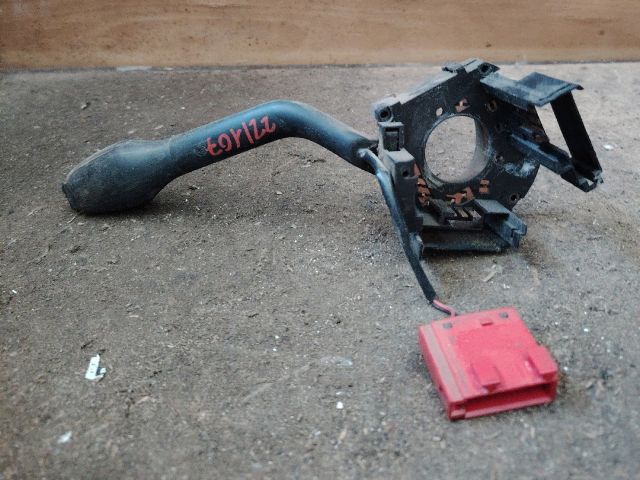 bontott VW POLO IV Jobb Kormánykapcsoló Ablaktörlő