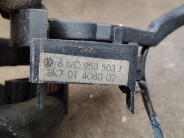 bontott VW POLO IV Jobb Kormánykapcsoló Ablaktörlő