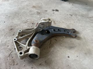 bontott VW POLO IV Jobb Lengőkar Tartó