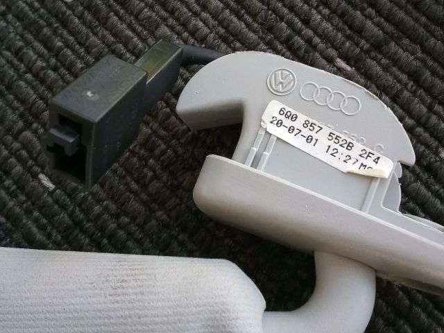 bontott VW POLO IV Jobb Napellenző