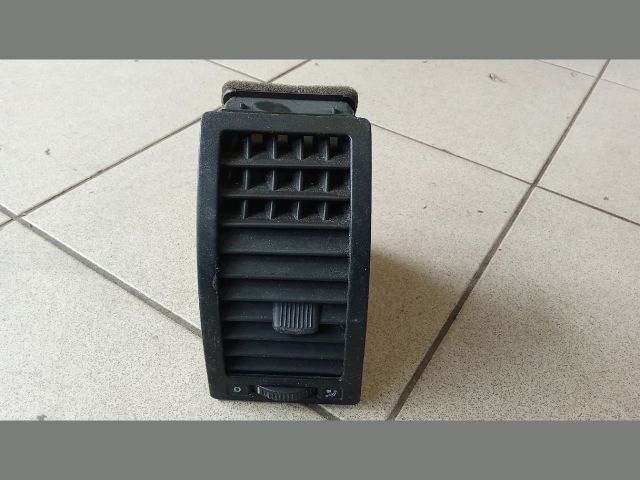 bontott VW POLO IV Jobb Szellőző