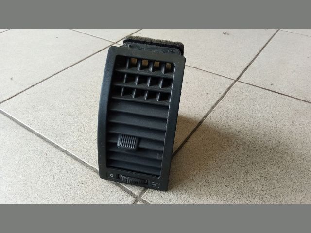 bontott VW POLO IV Jobb Szellőző