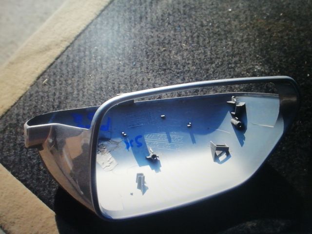 bontott VW POLO IV Jobb Visszapillantó Tükör Keret