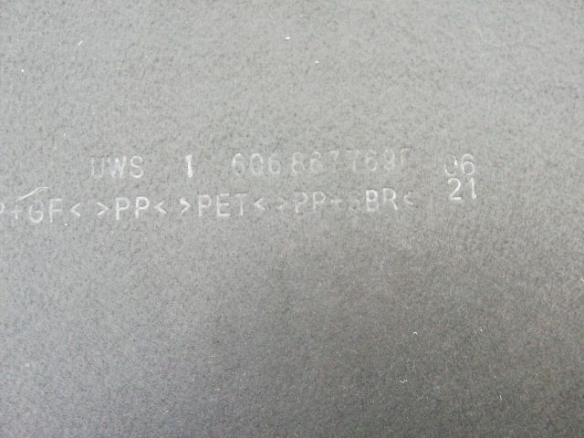 bontott VW POLO IV Kalaptartó