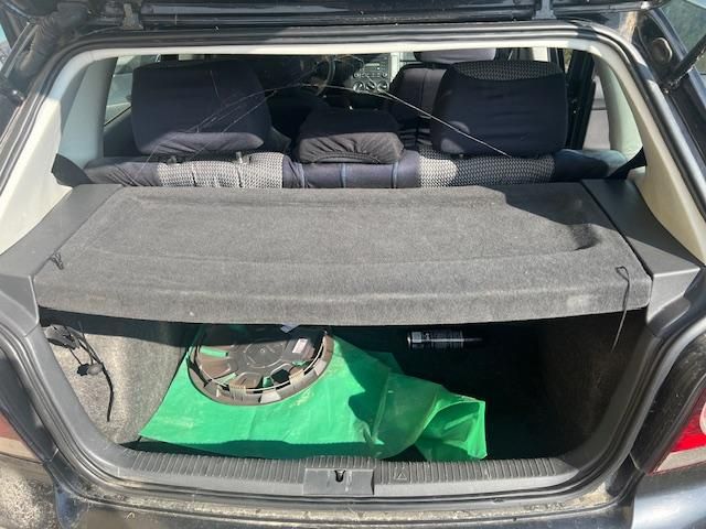 bontott VW POLO IV Kalaptartó