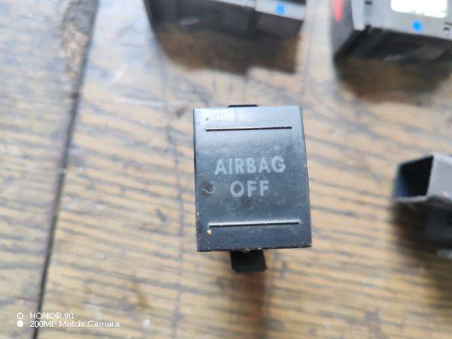 bontott VW POLO IV Kapcsoló (Magában)