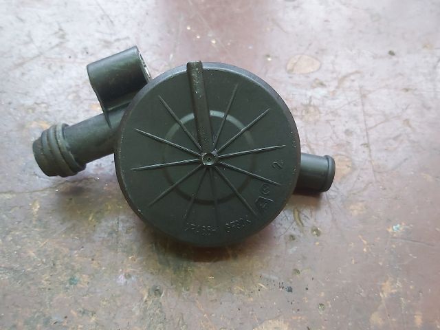 bontott VW POLO IV Kartergáz Visszavezető Ház