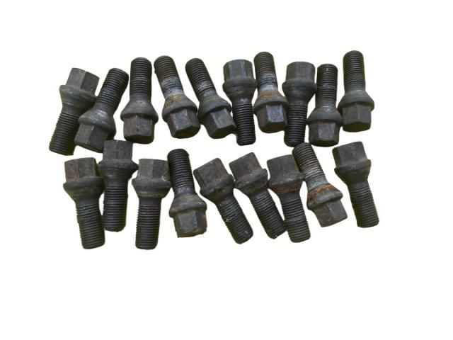 bontott VW POLO IV Kerék Csavar Szett