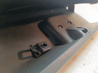 bontott VW POLO IV Kesztyűtartó