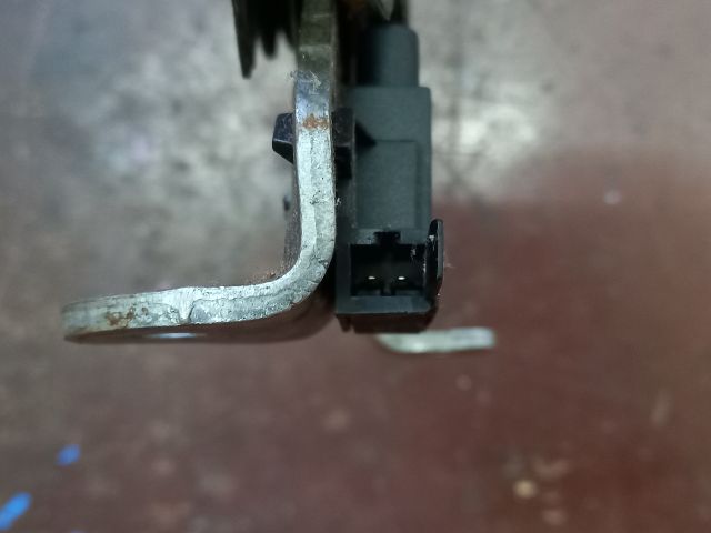 bontott VW POLO IV Kézifék Kar