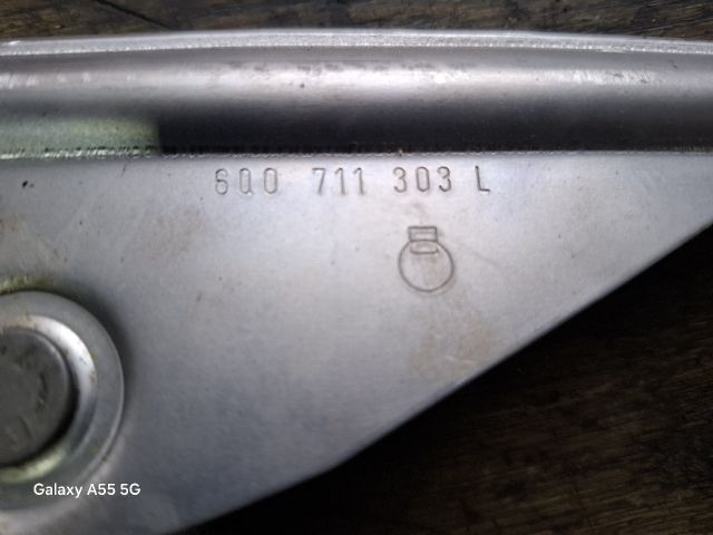 bontott VW POLO IV Kézifék Kar