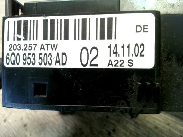 bontott VW POLO IV Komplett Kormánykapcsoló (Bajuszkapcsoló)