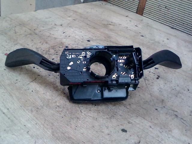 bontott VW POLO IV Komplett Kormánykapcsoló (Bajuszkapcsoló)