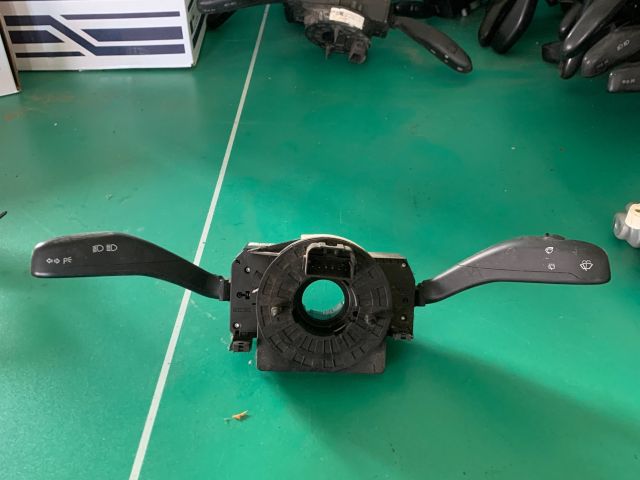 bontott VW POLO IV Komplett Kormánykapcsoló (Bajuszkapcsoló)