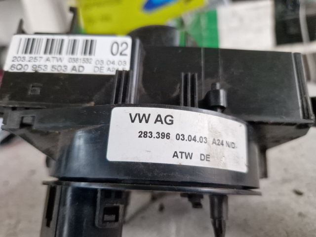 bontott VW POLO IV Komplett Kormánykapcsoló (Bajuszkapcsoló)