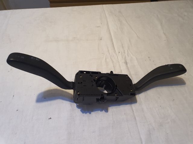 bontott VW POLO IV Komplett Kormánykapcsoló (Bajuszkapcsoló)