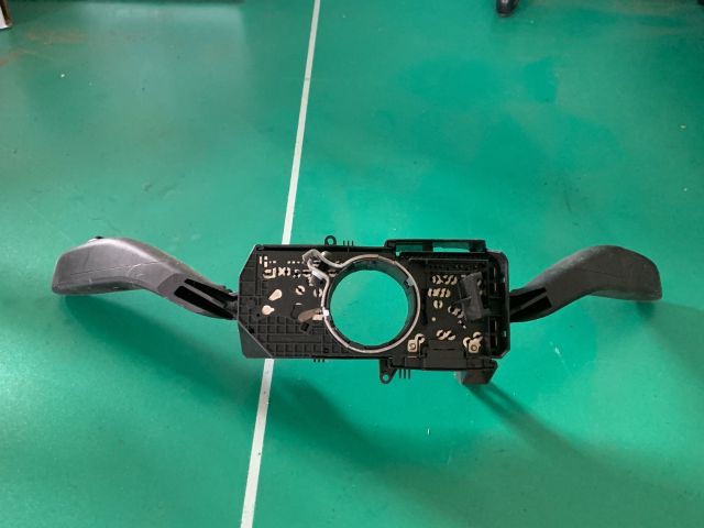 bontott VW POLO IV Komplett Kormánykapcsoló (Bajuszkapcsoló)