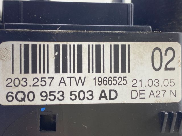 bontott VW POLO IV Komplett Kormánykapcsoló (Bajuszkapcsoló)