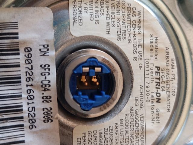 bontott VW POLO IV Kormányközép Burkolat