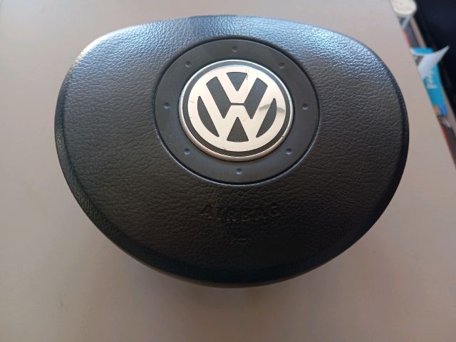 bontott VW POLO IV Kormányközép Burkolat