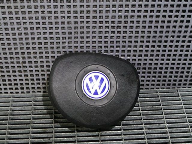 bontott VW POLO IV Kormánylégzsák