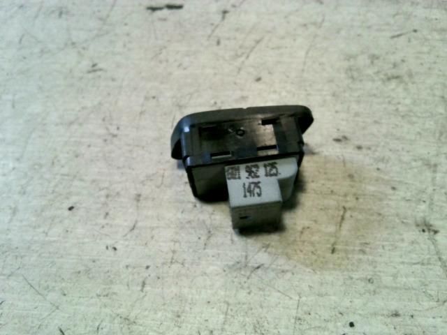 bontott VW POLO IV Központizár Kapcsoló