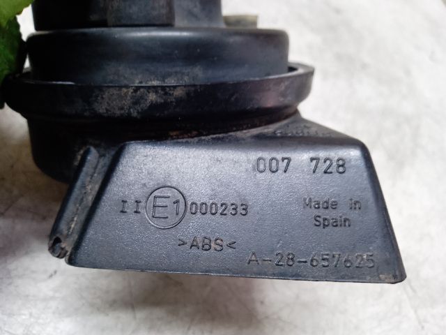 bontott VW POLO IV Kürt