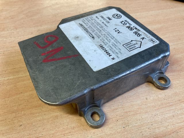 bontott VW POLO IV Légzsák Elektronika