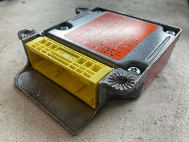 bontott VW POLO IV Légzsák Elektronika