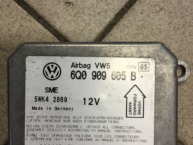 bontott VW POLO IV Légzsák Elektronika