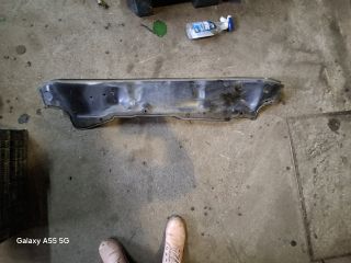 bontott VW POLO IV Levélrács Tartó