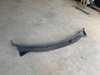 bontott VW POLO IV Levélrács