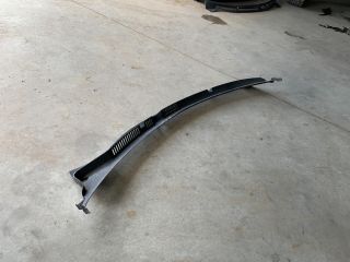 bontott VW POLO IV Levélrács