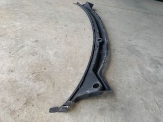 bontott VW POLO IV Levélrács