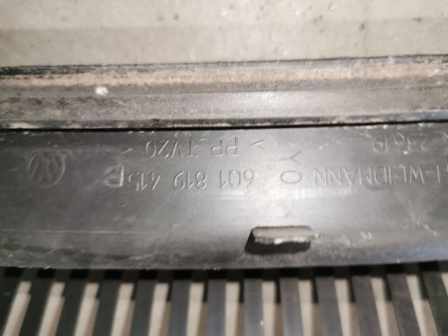 bontott VW POLO IV Levélrács