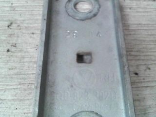 bontott VW POLO IV Motorháztető Jobb Zsanér