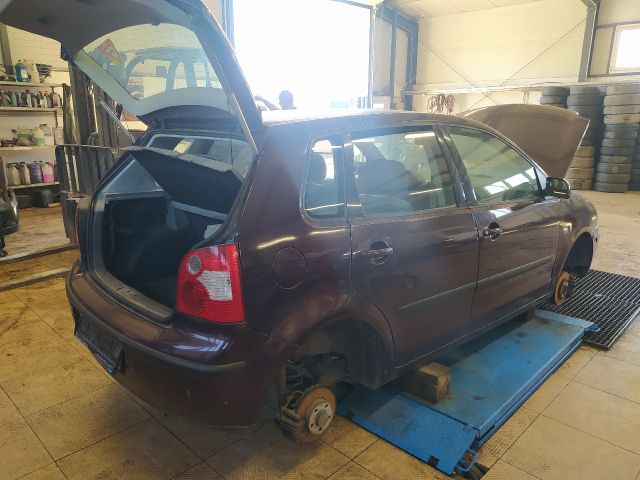 bontott VW POLO IV Motorháztető Nyitó Bowden